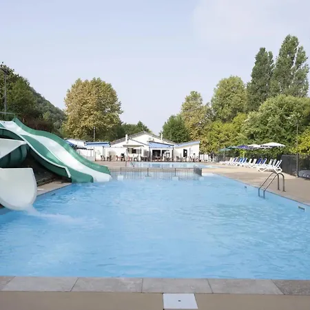 Campsite 4 Etoiles - Piscine - Ccbfhbf 4*