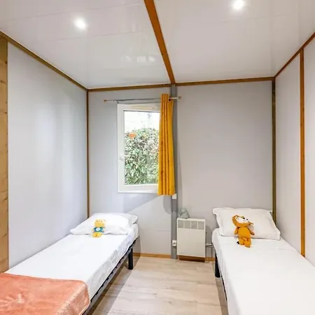4 Etoiles - Piscine - Ccbfhbf Camping