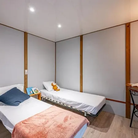 4 Etoiles - Piscine - Ccbfhbf Campingplatz