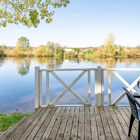 Camping 4 Etoiles - Piscine - Ccbfhbf 4*